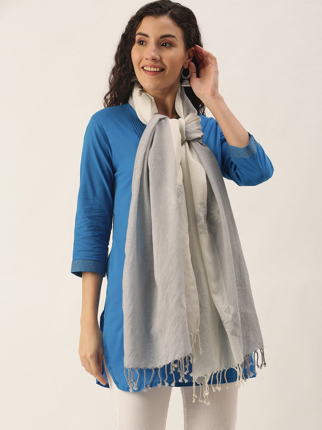 Handloom Jamdani Wool Stole