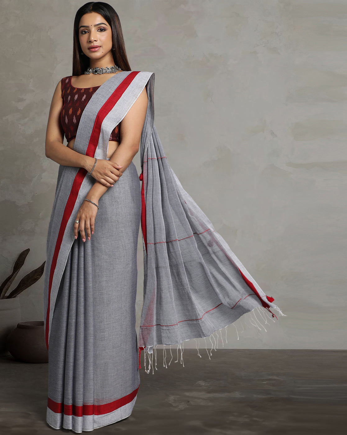 Handloom Solid Cotton Saree with Blouse Piece