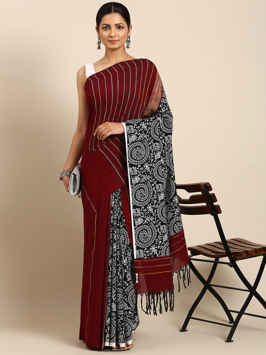 Maroon Black Handcrafted Khesh Weave Pure Cotton saree