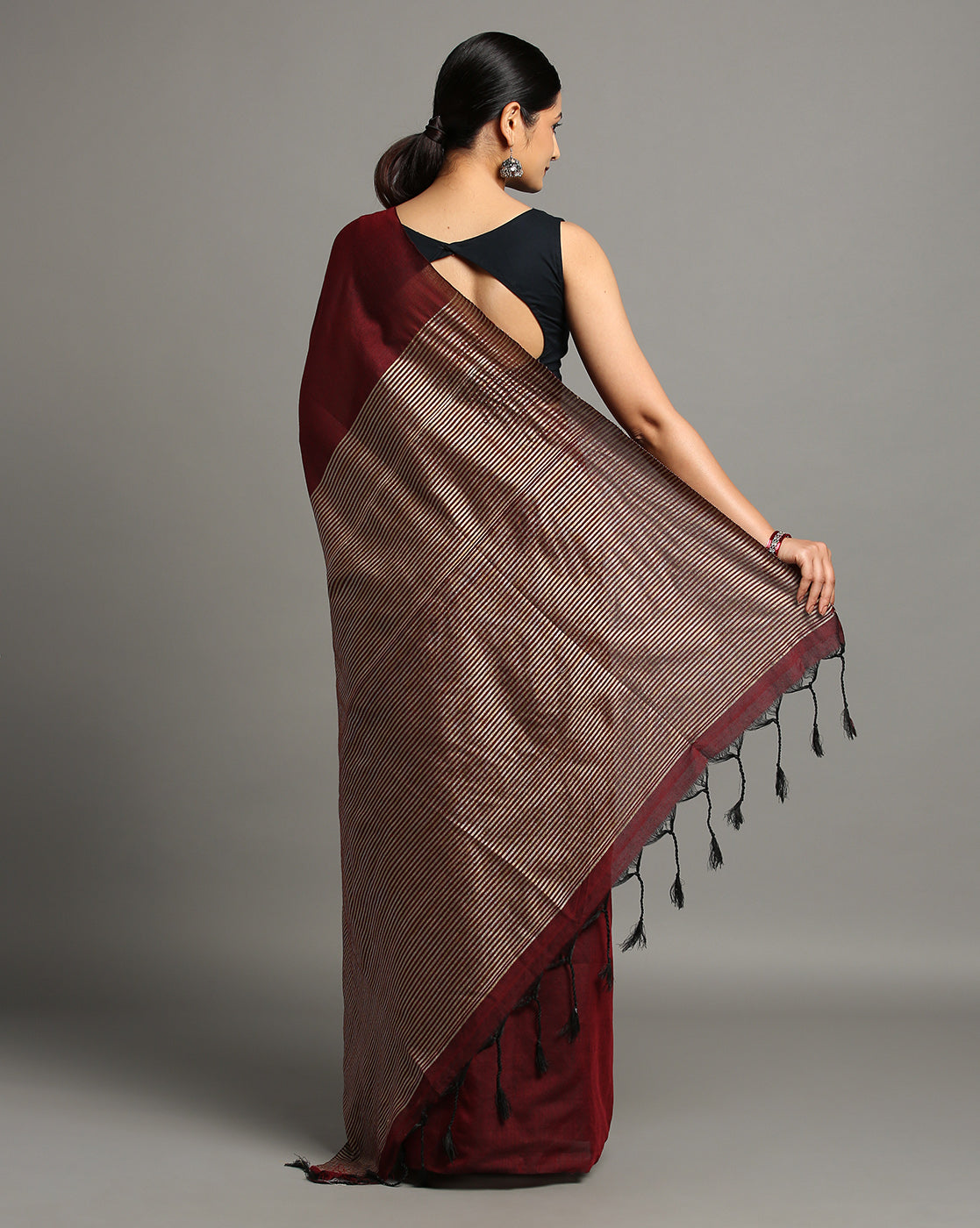 ArtEastri Maroon Solid Cotton Saree with Blouse piece