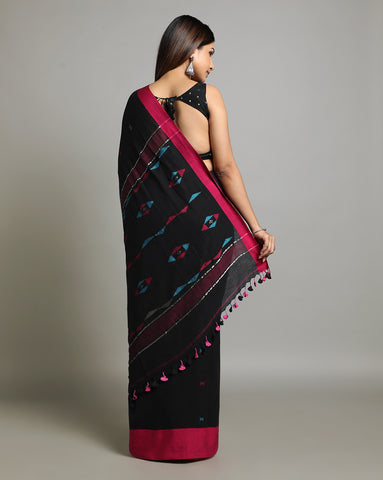 Handloom Jamdani Cotton Saree With Blouse Piece