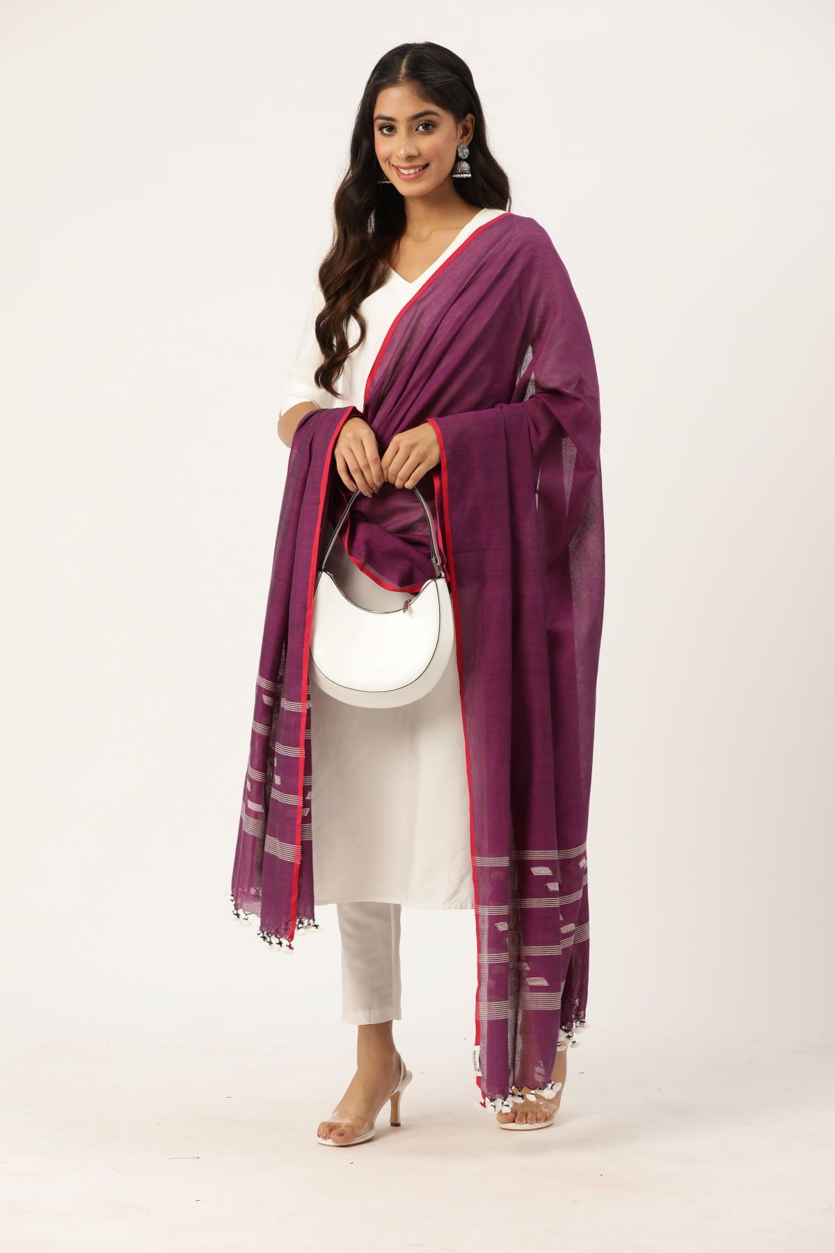 Handwoven Jamdani Mul Cotton  Dupatta with tassels