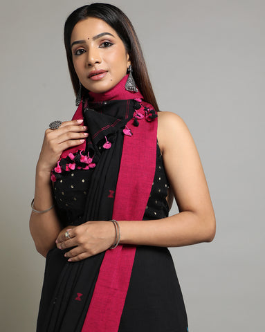 Handloom Jamdani Cotton Saree With Blouse Piece