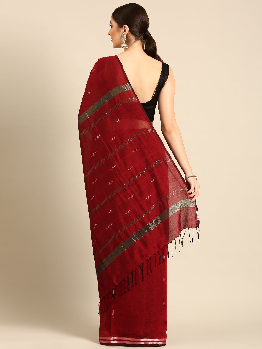 Handloom Jamdani Cotton Saree Without Blouse Piece