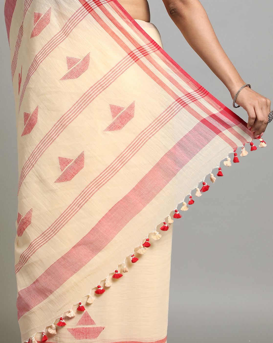 Handloom Jamdani Cotton Saree