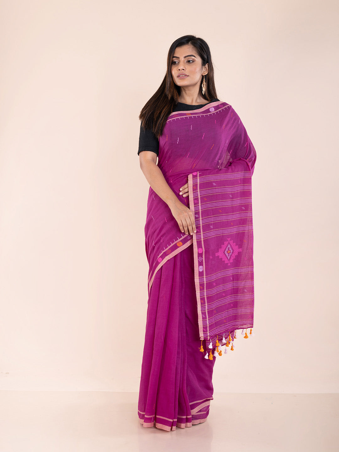 Handloom Jamdani Cotton Saree Without Blouse Piece