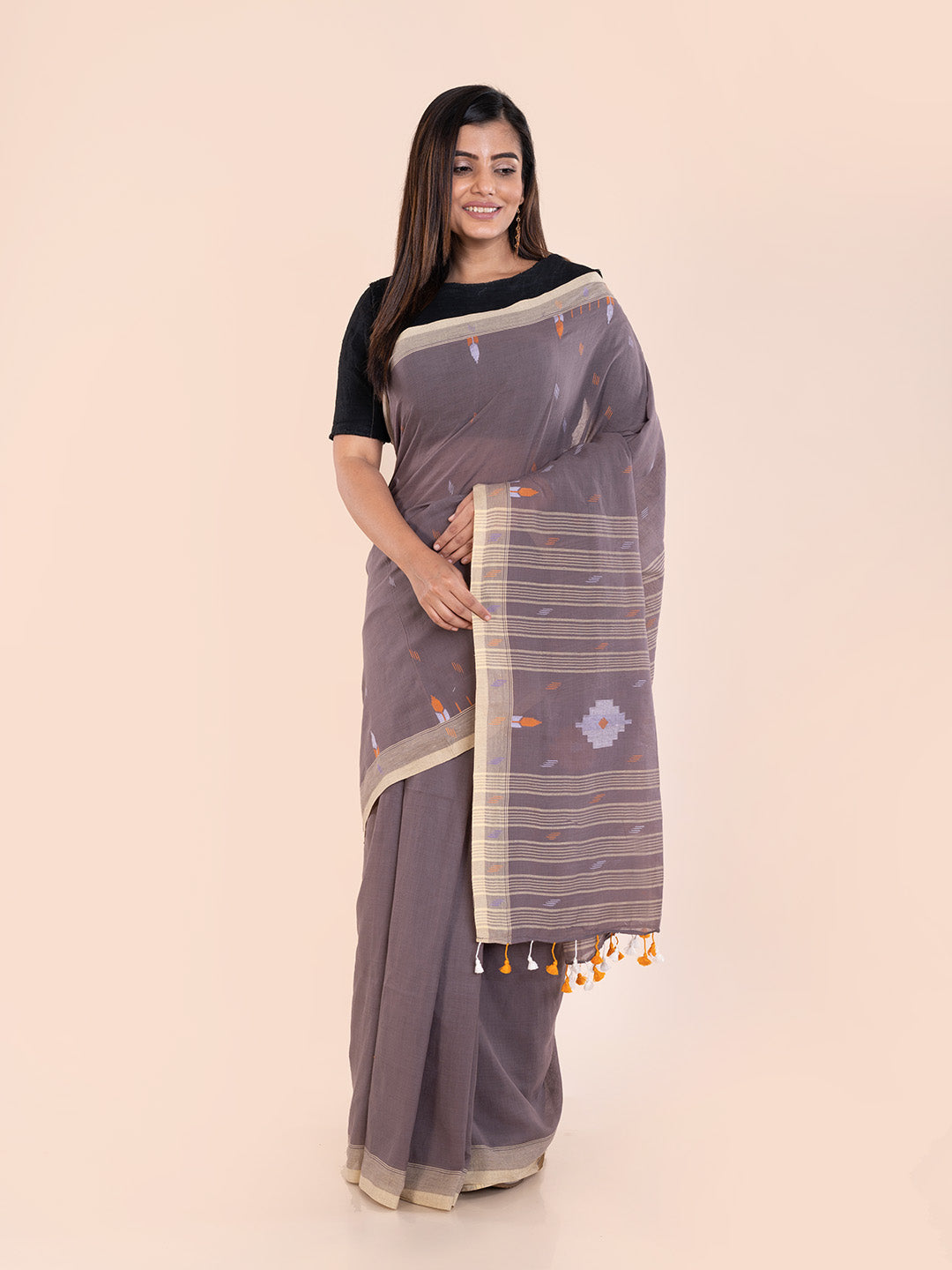 Handloom Jamdani Cotton Saree Without Blouse Piece