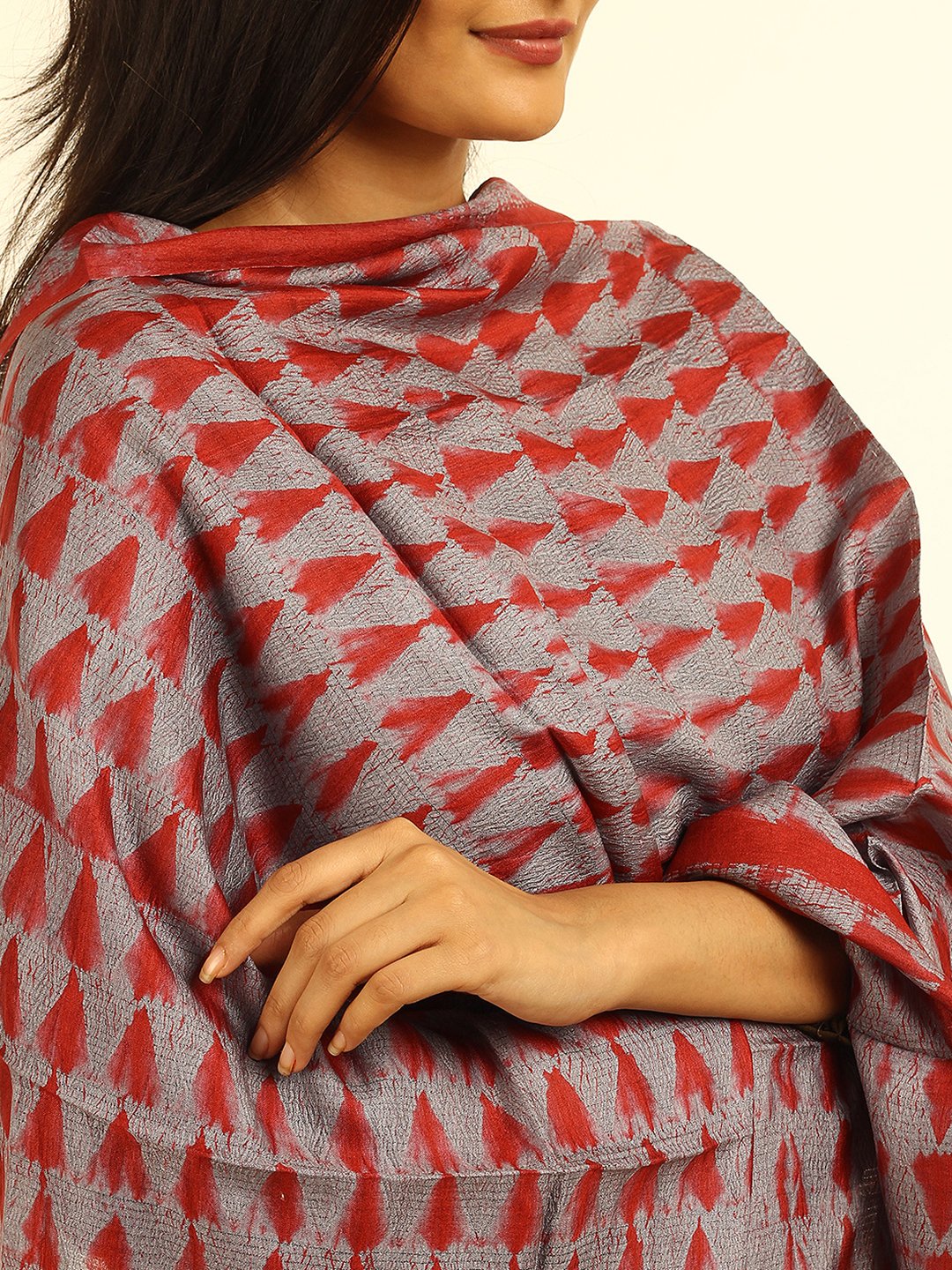 Just in Handloom Grey Red Shibori Silk Dupatta - Arteastri