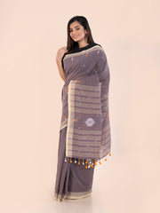 Pale Grey Handcrafted Jamdani Cotton Saree Without Blouse Piece